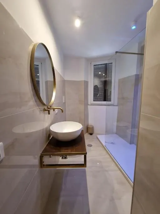 The Heritage- At Trevi Fountain- Apartment Rome Italy